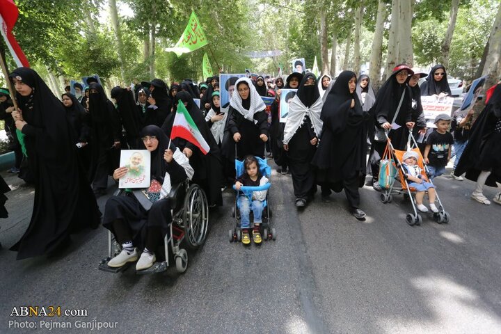 قافله عزا و حماسه هیئت «رزمندگان اسلام» اصفهان در روز عاشورای حسینی