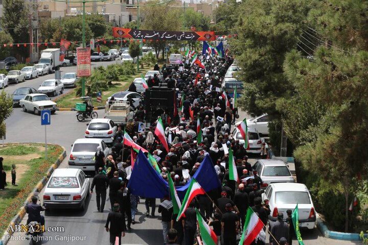 قافله عزا و حماسه هیئت «رزمندگان اسلام» اصفهان در روز عاشورای حسینی
