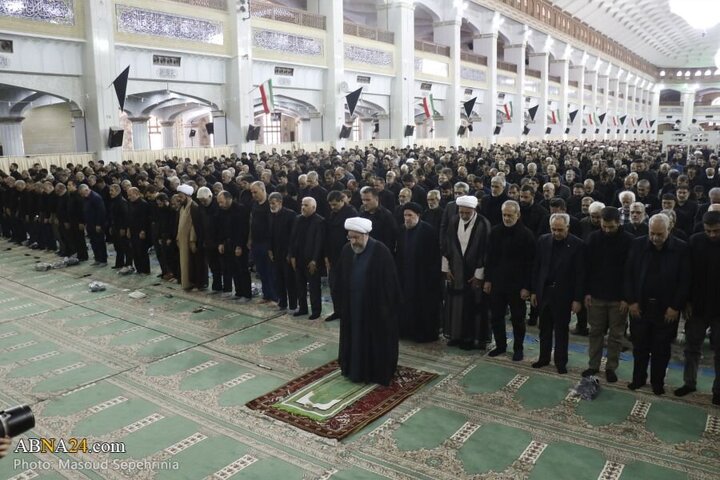 Raporê wêneyan | Nimêja nîvro ya Roja Aşûrê li bajarê Têwrezê