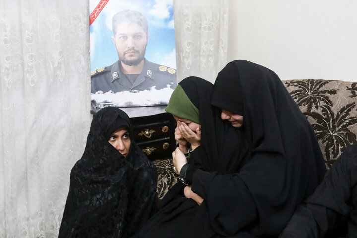 Photos: Custodian of Astan Quds Razavi meets with families of martyrs of Zionist regime's attacks
