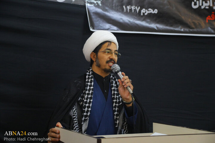 Photos: Mommemoration ceremony for Iranian martyrs held by Afghan immigrants living in Qom