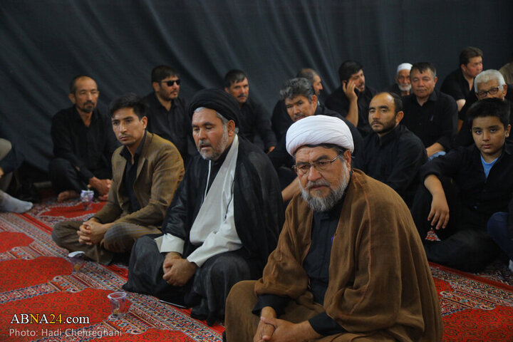 Photos: Mommemoration ceremony for Iranian martyrs held by Afghan immigrants living in Qom