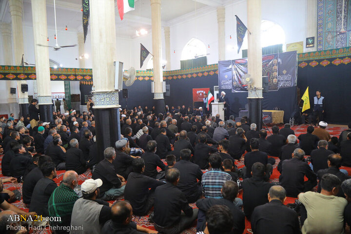 Photos: Mommemoration ceremony for Iranian martyrs held by Afghan immigrants living in Qom
