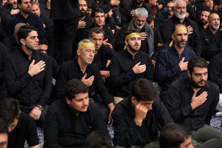 تقرير مصور/ حسينية الإمام الخميني (ره) تشهد مراسم ليلة غرباء الإمام الحسين(ع)