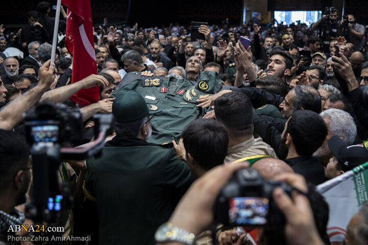 Photos: Commemoration ceremony of Martyr Lieutenant General Salami held in Tehran