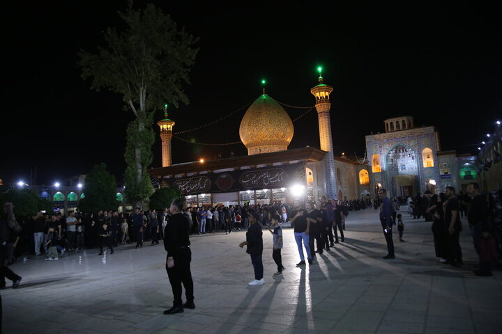 Photos: Tasua mourning ceremony held in Shahcheragh holy shrine in Shiraz