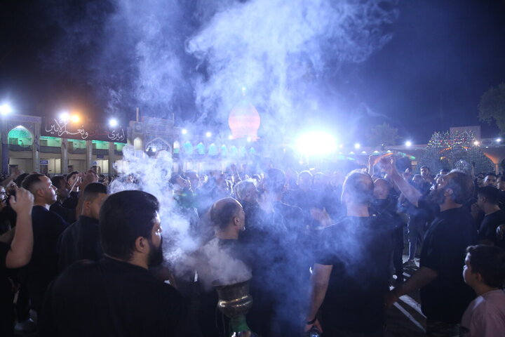 Photos: Tasua mourning ceremony held in Shahcheragh holy shrine in Shiraz