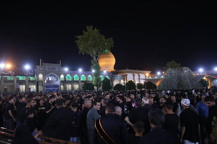 Photos: Tasua mourning ceremony held in Shahcheragh holy shrine in Shiraz