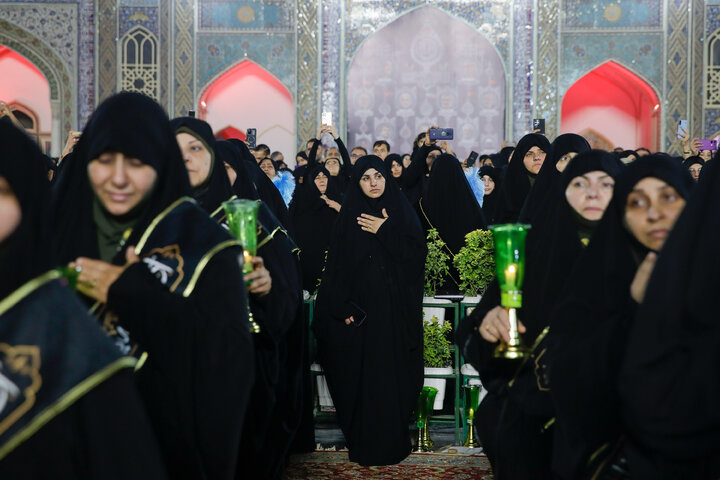 تقرير مصور/ مراسم قراءة خطبة ليلة عاشوراء في الحرم الرضوي الشريف