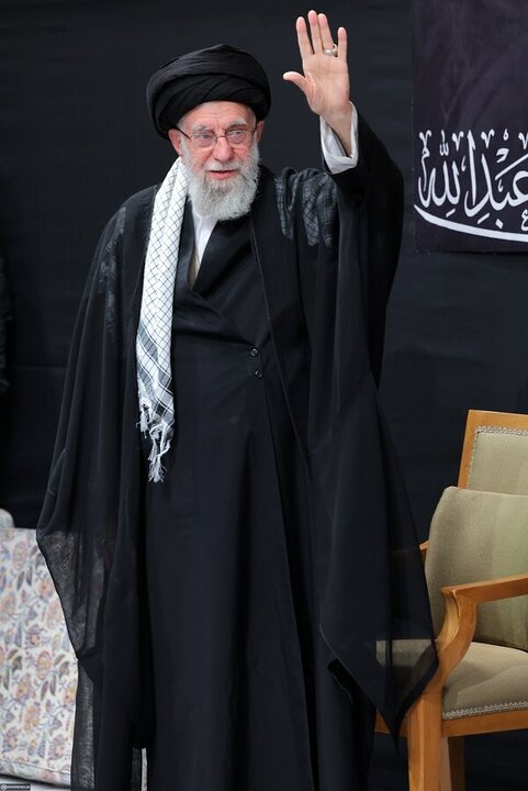 Photos: Mourning ceremony on eve of Ashura held in presence of Imam Khamenei