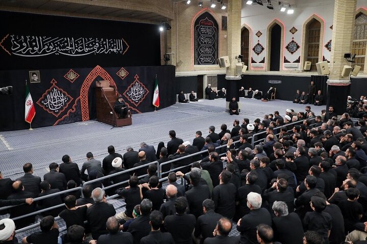 Photos: Mourning ceremony on eve of Ashura held in presence of Imam Khamenei