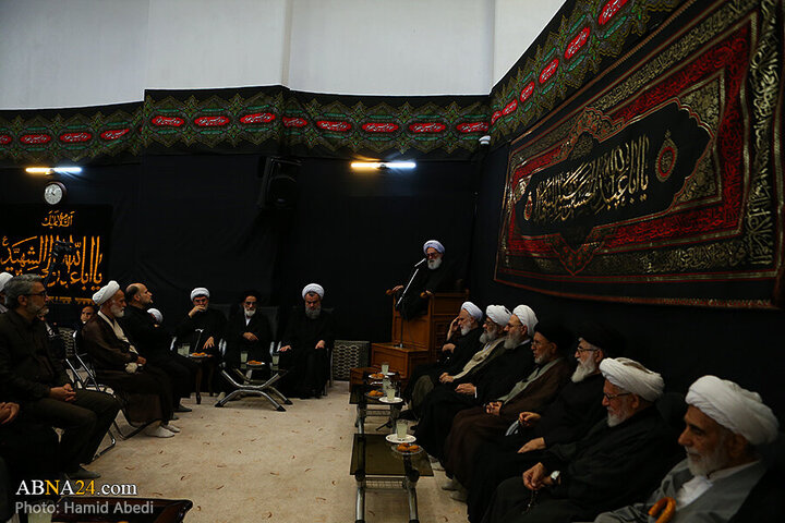 Photos: Ashura mourning ceremony held in presence of Grand Ayatollahs