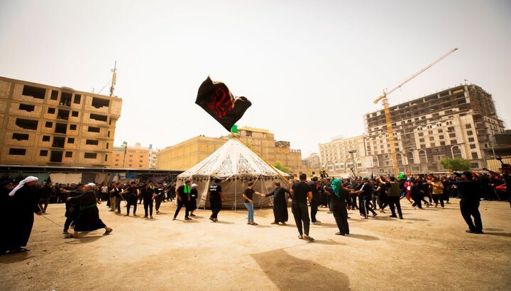 تقرير مصور/ مراسم عزاء (ركضة طويريج) وحرق خيام الإمام الحسين(ع)
