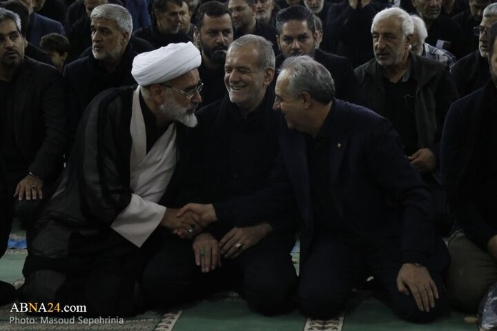 Photos: Ashura noon prayer held in Tabriz