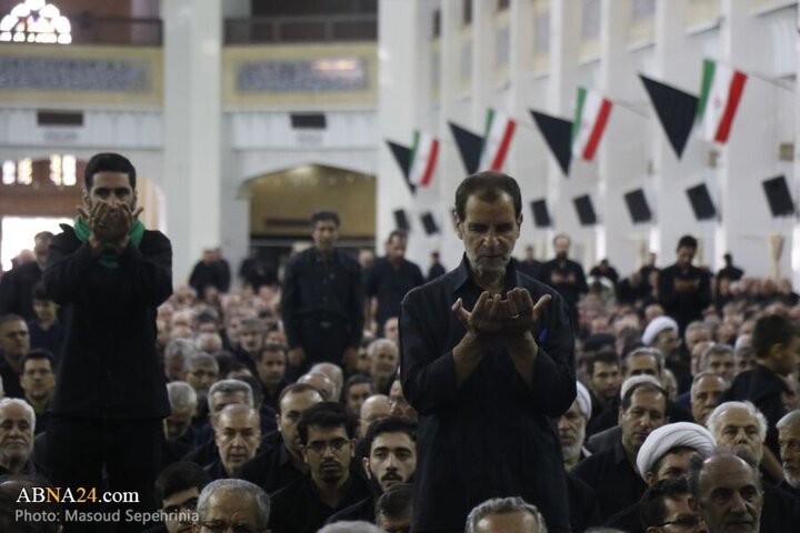 Photos: Ashura noon prayer held in Tabriz