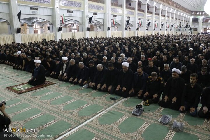 Photos: Ashura noon prayer held in Tabriz