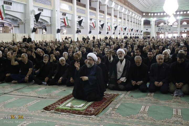 Photos: Ashura noon prayer held in Tabriz