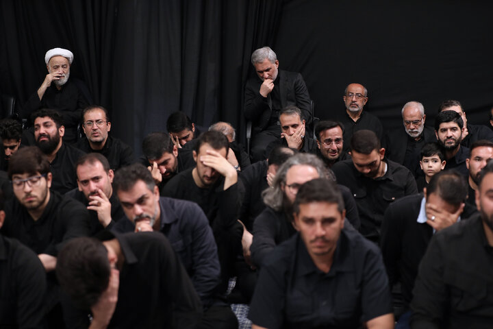 Photos: Fifth night of Muharram mourning ceremonies held in Imam Khomeini Hussainiyah