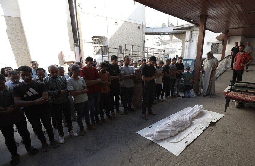 تصعيد إسرائيلي عنيف في قطاع غزة يسفر عن مقتل 32 فلسطينيا بينهم أطفال ونساء