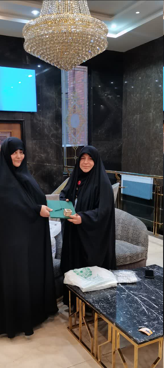 قدردانی مجمع جهانی اهلبیت(ع) از مدیر بیتالزهراء(س) استانبول