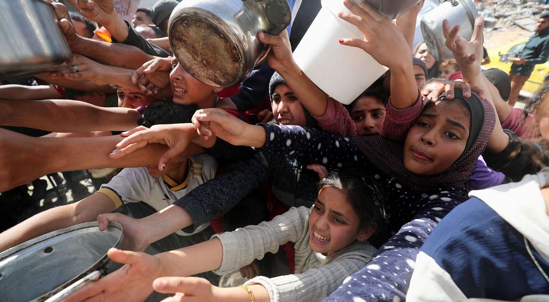 Recuerdos entre escombros: la tragedia infantil de Gaza bajo la sombra de la guerra y el asedio