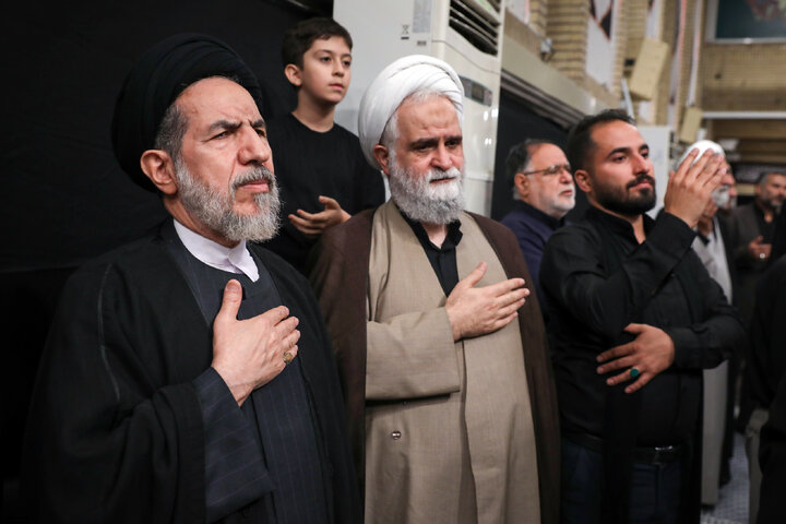 Photos: Last night of Muharram mourning ceremony at Imam Khomeini Husseiniyeh