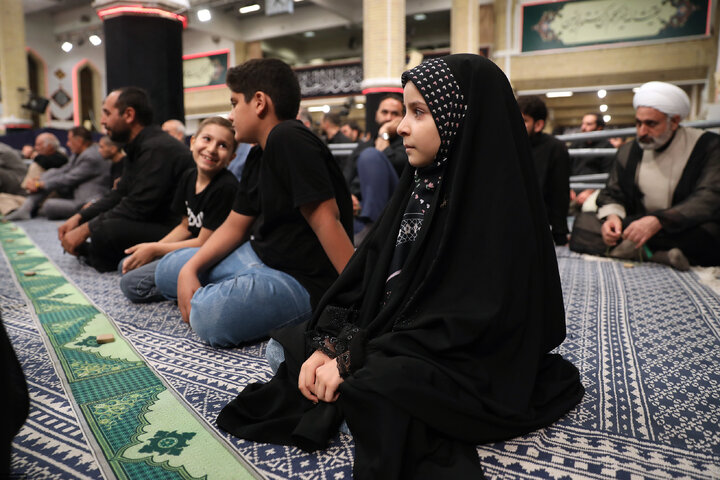 Photos: Last night of Muharram mourning ceremony at Imam Khomeini Husseiniyeh
