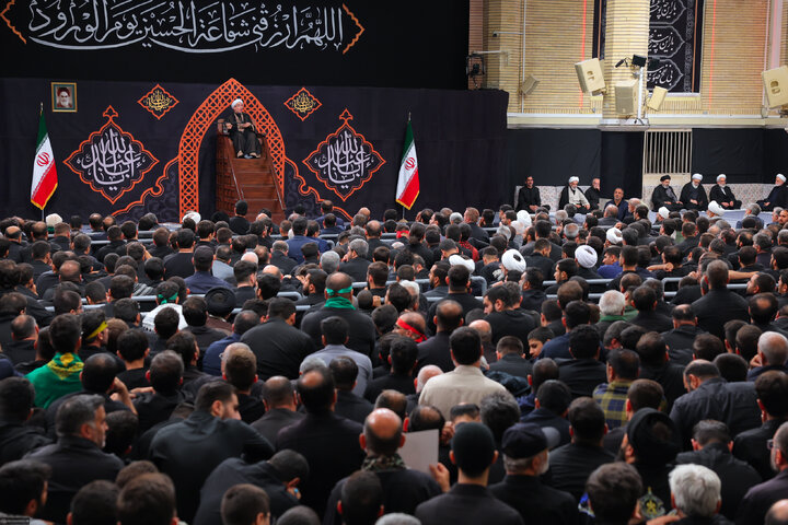 Photos: Last night of Muharram mourning ceremony at Imam Khomeini Husseiniyeh
