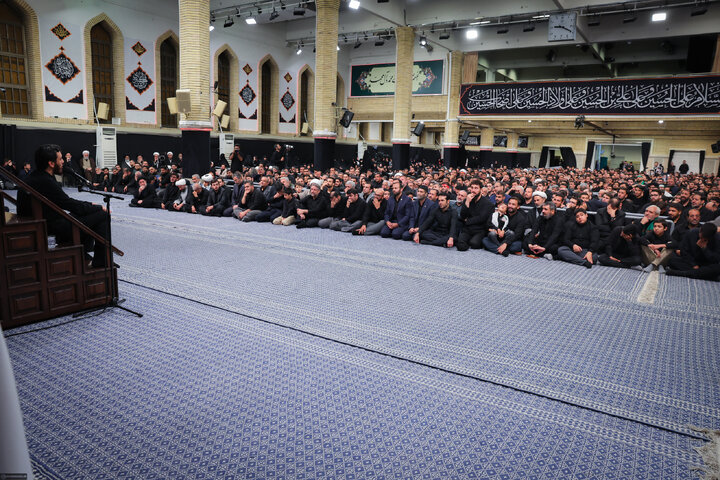 Photos: Last night of Muharram mourning ceremony at Imam Khomeini Husseiniyeh