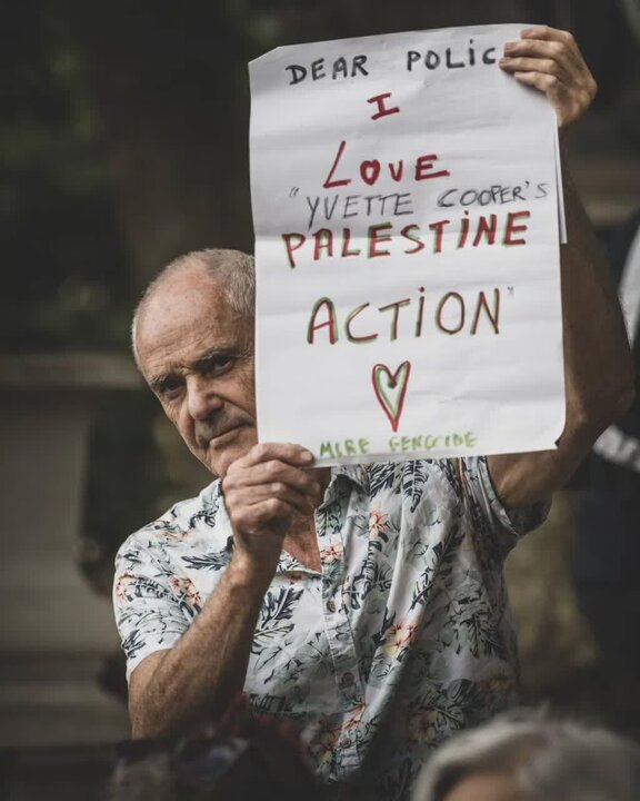 برخورد وحشیانه پلیس لندن با حامیان فلسطین