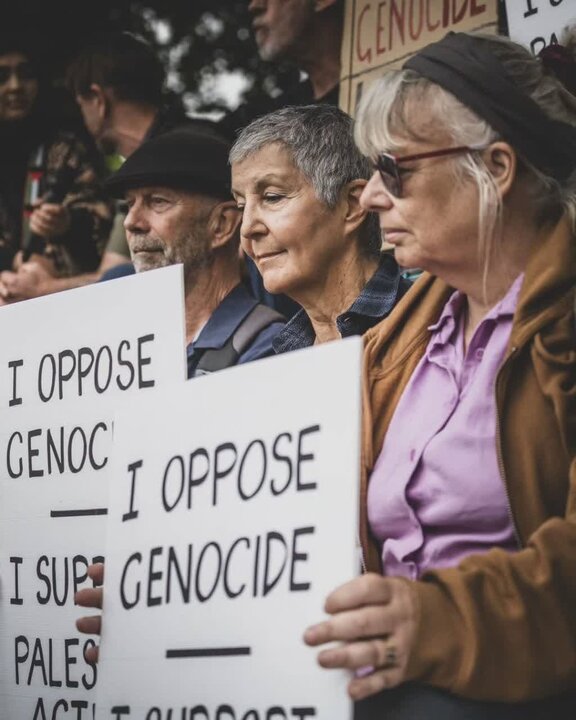 برخورد وحشیانه پلیس لندن با حامیان فلسطین