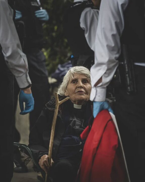 برخورد وحشیانه پلیس لندن با حامیان فلسطین