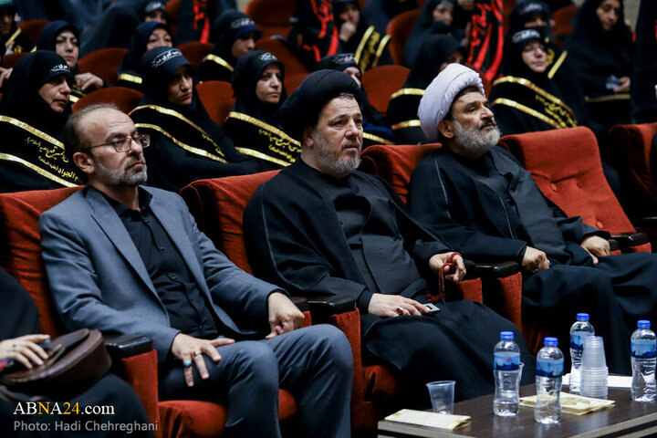 Photos: Mass gathering of Zainabi followers held in Qom