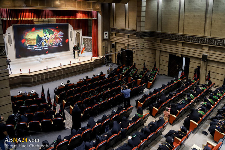 Photos: Mass gathering of Zainabi followers held in Qom