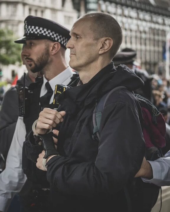 Photos: London police brutally crack down on Palestinian supporters
