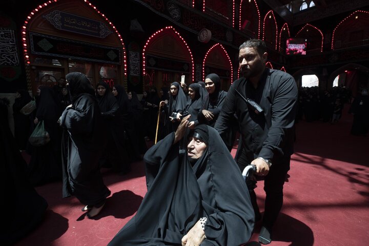 انطلاق موكب قبيلة بني أسد والعشائر العراقية؛ لإحياء ذكرى دفن الأجساد الطاهرة للإمام الحسين وأهل بيته (عليهم السلام) وأصحابه الكرام