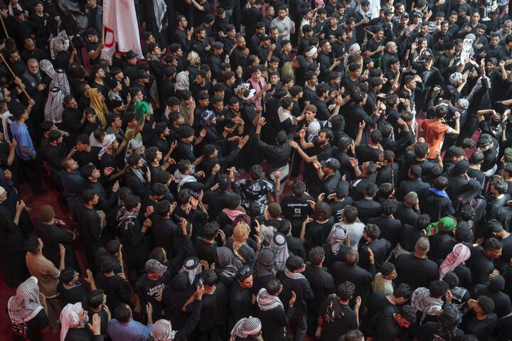 انطلاق موكب قبيلة بني أسد والعشائر العراقية؛ لإحياء ذكرى دفن الأجساد الطاهرة للإمام الحسين وأهل بيته (عليهم السلام) وأصحابه الكرام