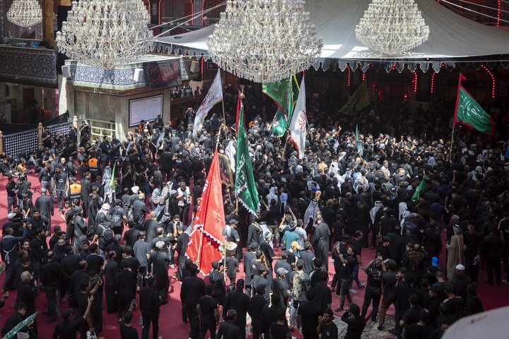 انطلاق موكب قبيلة بني أسد والعشائر العراقية؛ لإحياء ذكرى دفن الأجساد الطاهرة للإمام الحسين وأهل بيته (عليهم السلام) وأصحابه الكرام