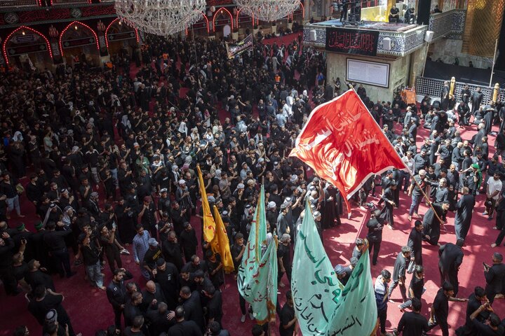انطلاق موكب قبيلة بني أسد والعشائر العراقية؛ لإحياء ذكرى دفن الأجساد الطاهرة للإمام الحسين وأهل بيته (عليهم السلام) وأصحابه الكرام