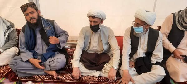 عکس خبری | بازدید اعضای شورای علمای شیعه استان هرات افغانستان از مرز اسلام‌قلعه برای رسیدگی به وضعیت مهاجرین افغانستانی