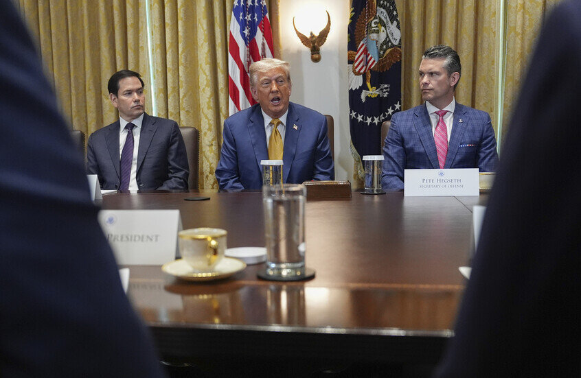 ترامب: الوضع في غزة مأساوي وسأسعى لحل الصراع نهائيا