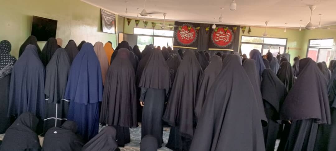 Thawabu na Faida Kuu za Kuswali Sala ya Jamaa | Madrasat Hazrat Zainab (sa) Kigamboni, Dar-es-Salam kama mfano hai katika kudumisha Sala za Jamaa
