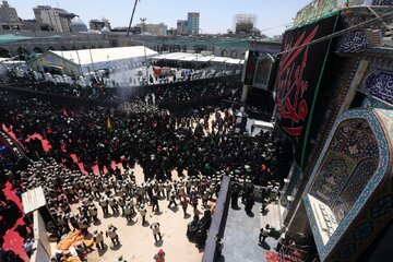 مشاركة العشائر العراقية في مراسم يوم 13 من محرم في كربلاء المقدسة