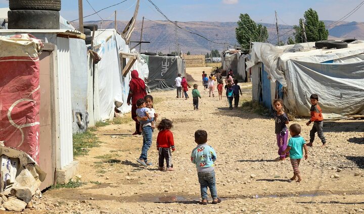 نخستین گروه از آوارگان سوری، لبنان را ترک می‌کنند