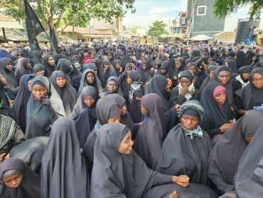 تقرير مصور/ مشاركة واسعة في إحياء يوم عاشوراء بمدينة باوتشي النيجيرية