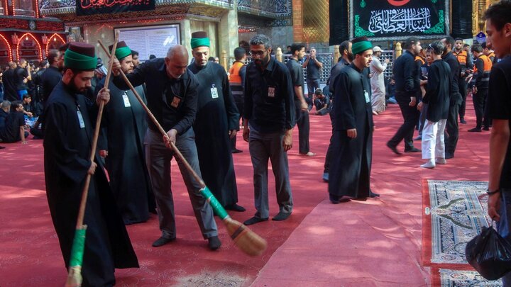 حملة تنظيف واسعة لصحن مرقد أبي الفضل العباس (ع)