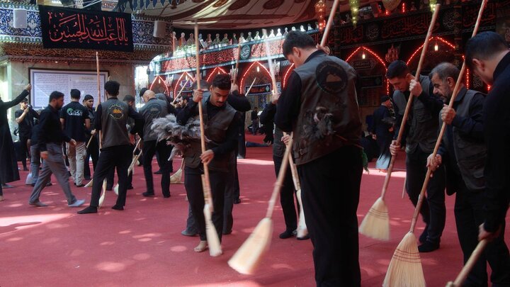 حملة تنظيف واسعة لصحن مرقد أبي الفضل العباس (ع)