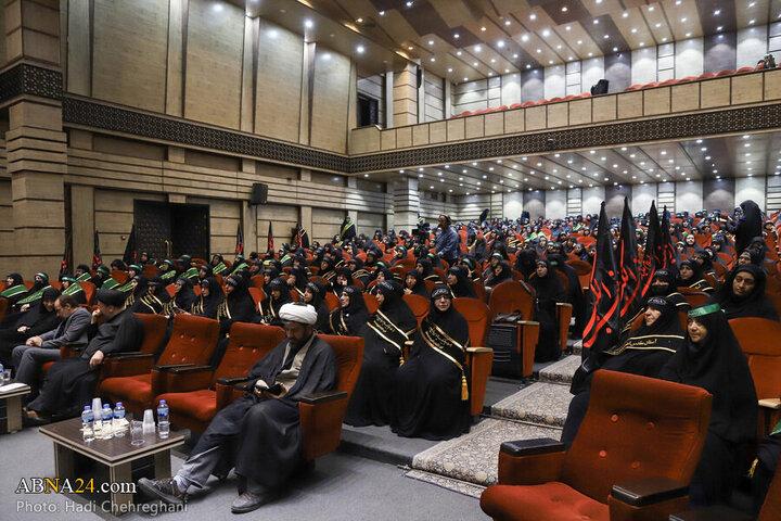 QUM HZ.ZEYNƏB DAVAMÇILARI