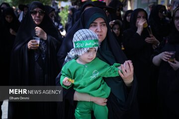 Rapora wêneyan|Şîna Aşûrayê li Senendecê