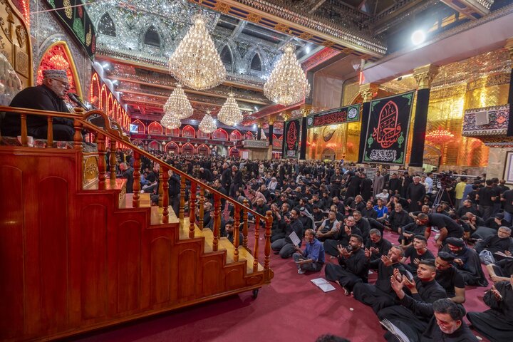 مراسيم قراءة دعاء كميل عند مرقد أبي الفضل العباس (ع)